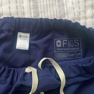 FIGS Navy Scrub Pant